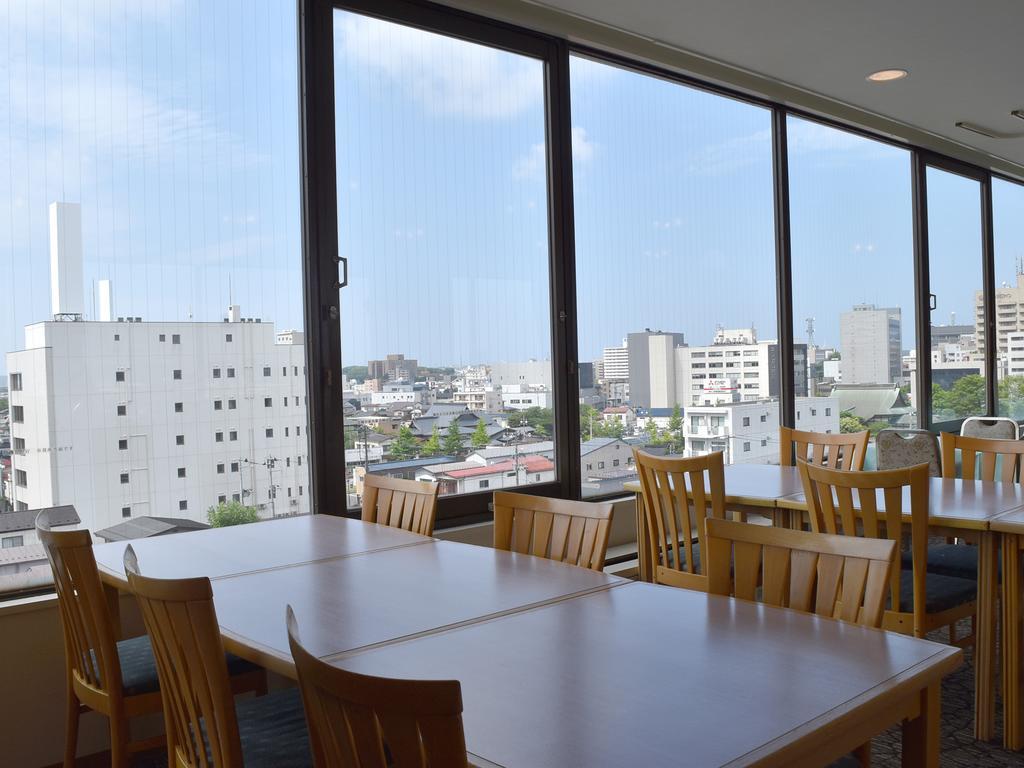 Hotel Pearl City Akita Omachi Екстериор снимка